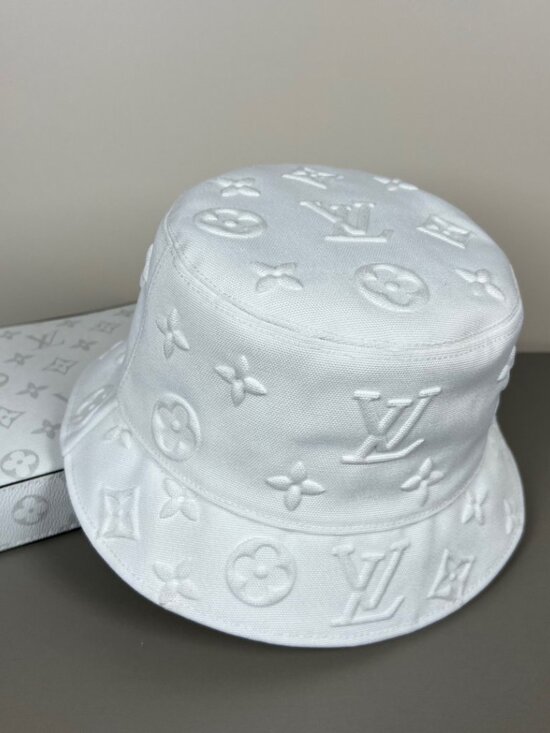 ?woman\'s Louis Vuitton fisherman\'s hat? main image 4